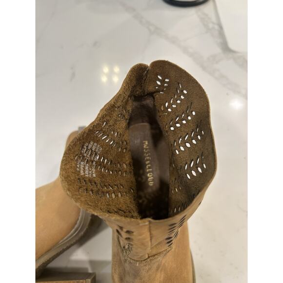 Anthropologie Musse And Cloud Size 9 Avaly Ankle Boots Brown Suede Booties‎ Boho - Picture 10 of 13